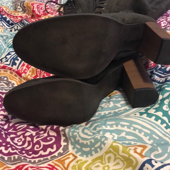 NWOT knee high lace up boots sz10 - Picture 4 of 4